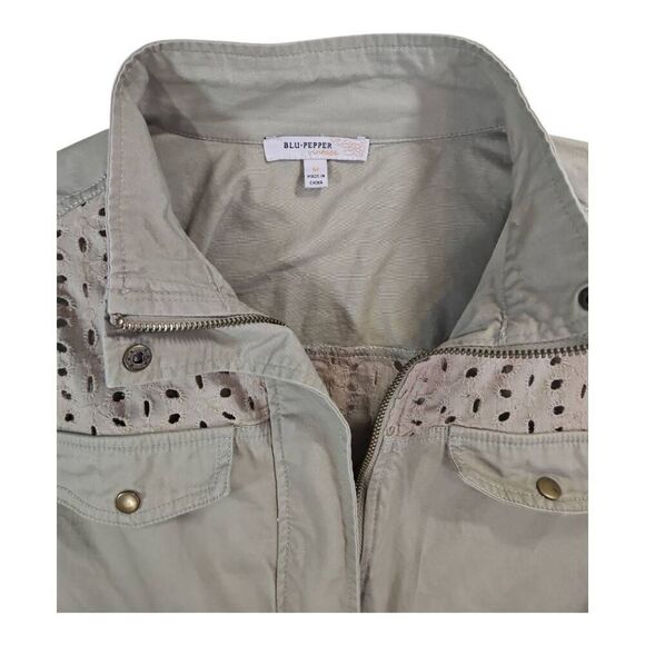 Blu Pepper Vintage Lightweight Tan Eyelet Jacket Size M - Picture 2 of 9